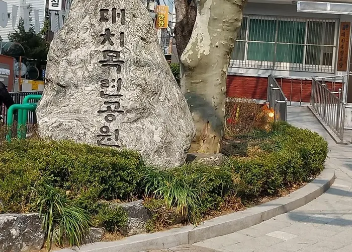 강남 Cozy Nest #gangnam Trip #coex #ddp건축투어#한강트래킹#강남세브란스병원#대치동#감성숙소#정릉#인사동#명동#서울타워#벚꽃축제 Apartamento *