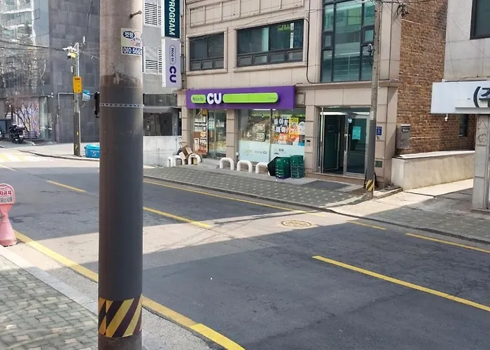 Apartamento 강남 Cozy Nest #gangnam Trip #coex #ddp건축투어#한강트래킹#강남세브란스병원#대치동#감성숙소#정릉#인사동#명동#서울타워#벚꽃축제